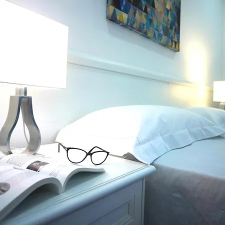 فيلة Topazio بوجّاردو